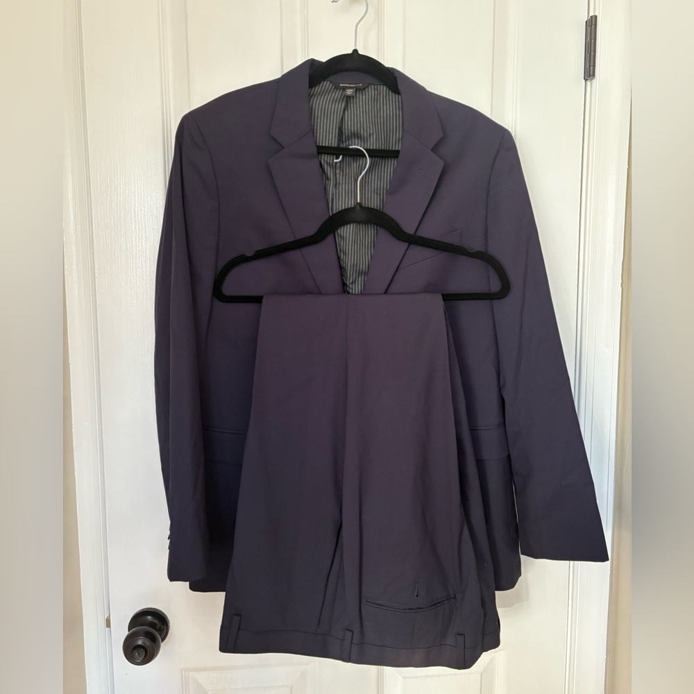 Navy Italian Wool Banana Republic Suit 42R